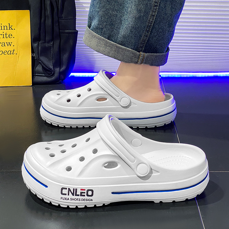 Mens Fashion Week - Fashion Luxury Beach Clogs Indoor House