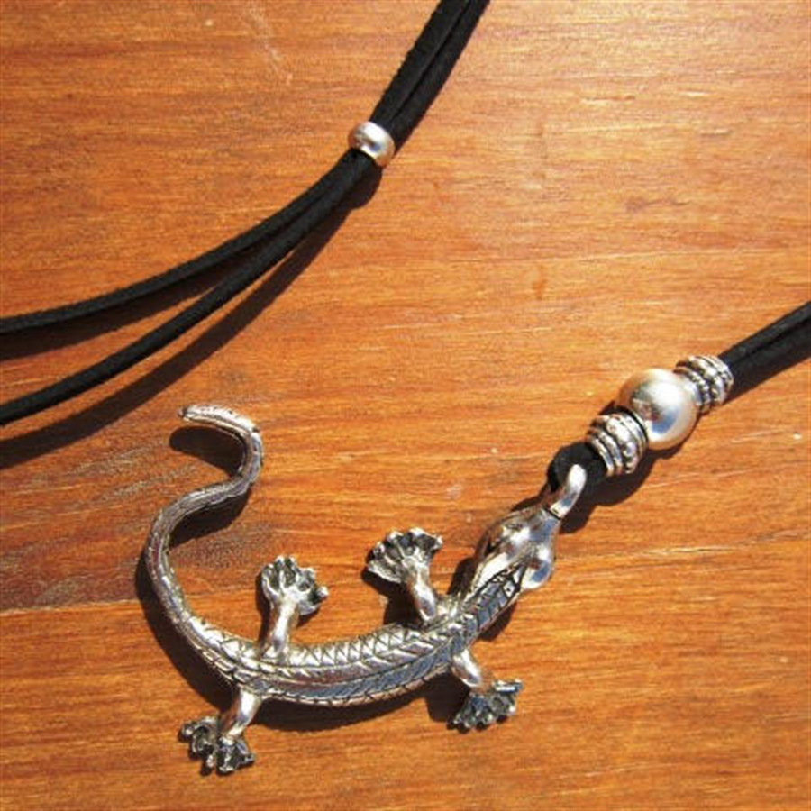 lizard necklace  Pendant Neckl - Mens Fashion Store recension och pris